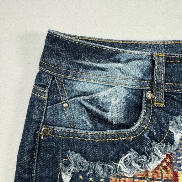 Hot Kiss Cici Jean Short American Flag Juniors Size 9 Dark Wash Denim Distressed - Picture 3 of 10